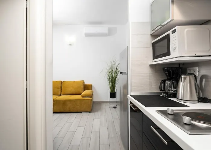 Astrid 1 By Briskva Apartament