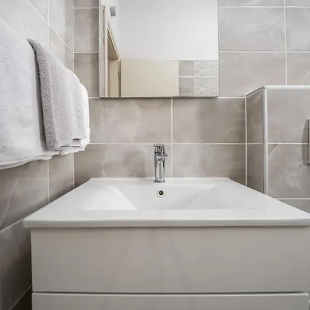 Astrid 1 By Briskva Lägenhet